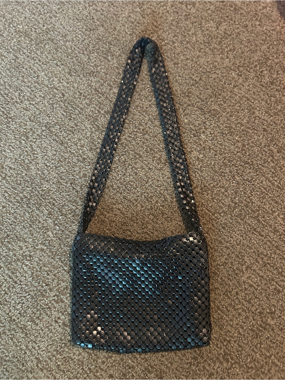 Black chain metal bag